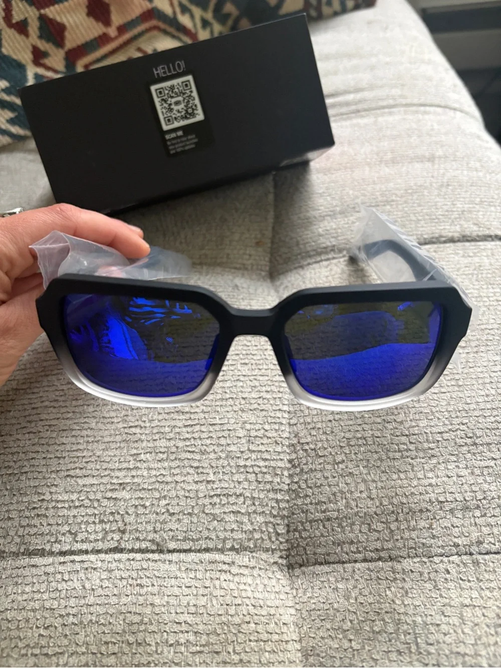 NWT 100% Ridley Sunglasses in SOFT TACT FADE BLACK - BLUE MULTILAYER MIRROR
